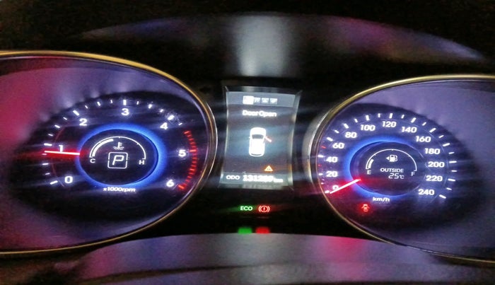 2014 Hyundai Santa Fe 4 WD AT, Diesel, Automatic, 1,31,288 km, interior