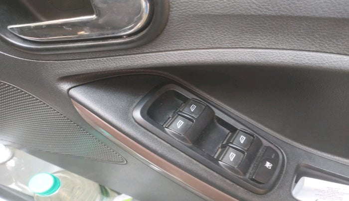 2018 Ford FREESTYLE TITANIUM 1.2 PETROL, Petrol, Manual, 54,685 km, interior