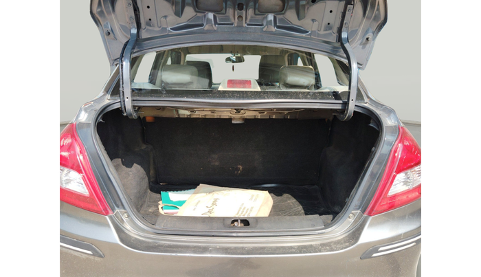 2016 Maruti Swift Dzire VDI ABS, Diesel, Manual, 3,86,447 km, exterior