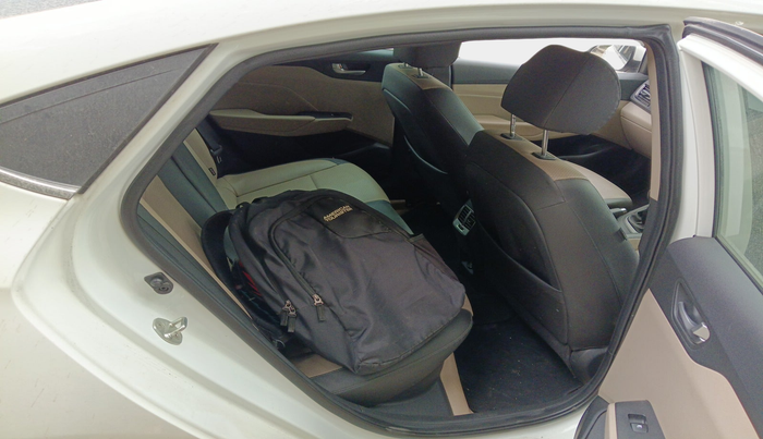 2022 Hyundai Verna SX (O) 1.5 CRDI, Diesel, Manual, 83,098 km, interior