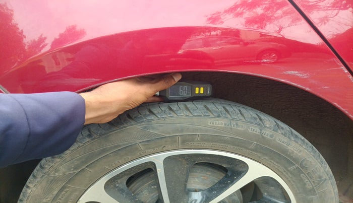 2018 Hyundai Grand i10 SPORTZ (O) AT 1.2 KAPPA VTVT, Petrol, Automatic, 31,349 km, tyre