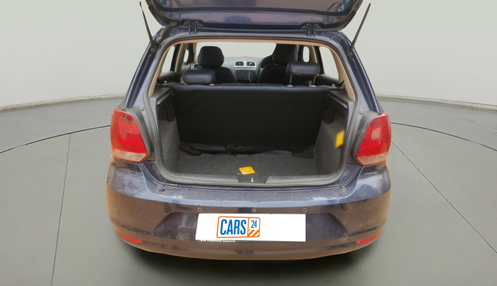 2014 Volkswagen Polo HIGHLINE1.5L, Diesel, Manual, 1,06,000 km, exterior