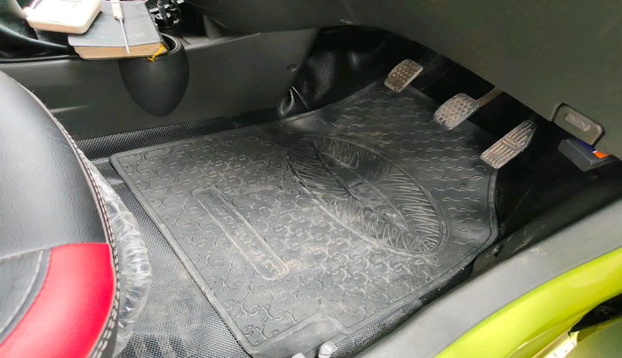 2011 Chevrolet Beat LS PETROL, Petrol, Manual, 48,183 km, interior