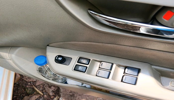 2014 Maruti Swift Dzire VXI, Petrol, Manual, 58,250 km, interior