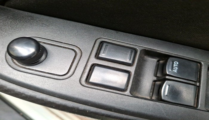 2018 Maruti Swift VXI, Petrol, Manual, 49,425 km, interior