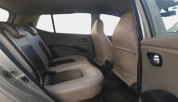 2012 Hyundai i10 SPORTZ 1.2, Petrol, Manual, 1,17,101 km, interior