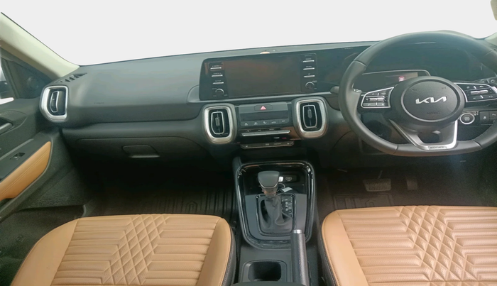 2024 KIA SONET 	 HTX 1.0 TURBO DCT, Petrol, Automatic, 4,619 km, interior