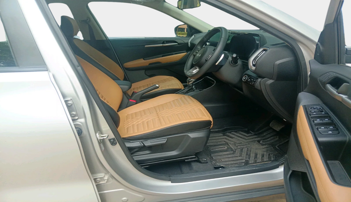 2024 KIA SONET 	 HTX 1.0 TURBO DCT, Petrol, Automatic, 4,619 km, interior