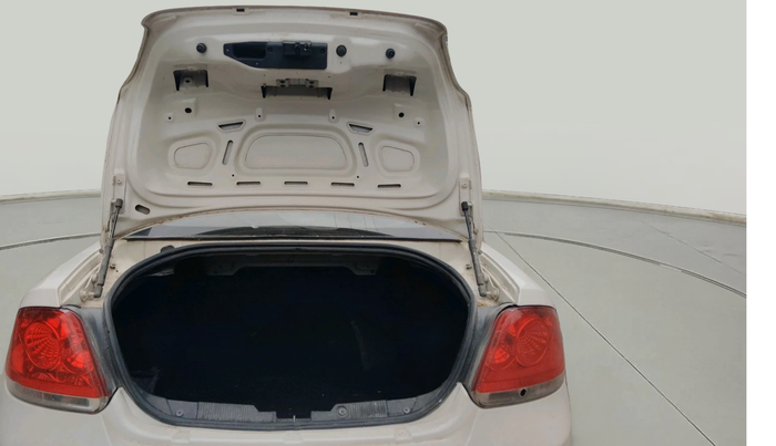 2014 Fiat Linea CLASSIC 1.3 L MULTIJET, Diesel, Manual, 1,34,782 km, exterior