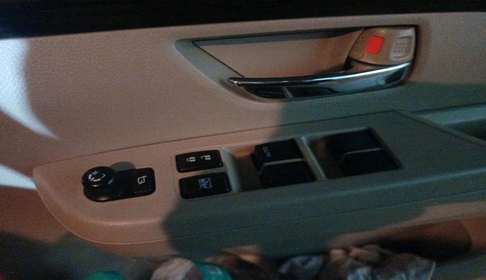 2021 Maruti Ertiga ZXI+ SHVS, Petrol, Manual, 30,770 km, interior