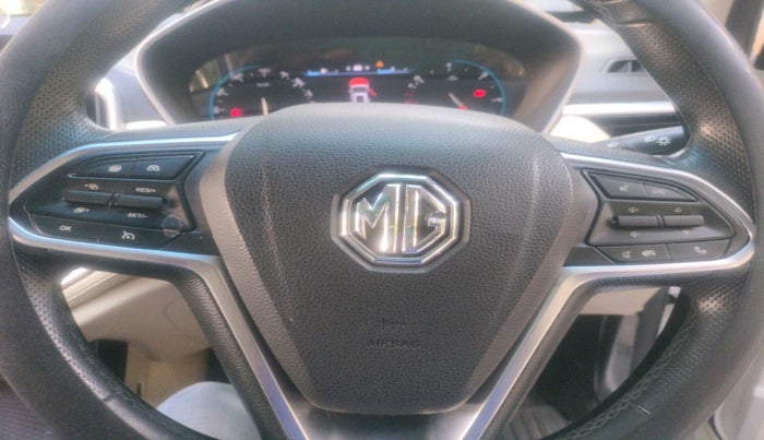 2023 MG HECTOR SHARP 2.0 DIESEL, Diesel, Manual, 33,539 km, interior