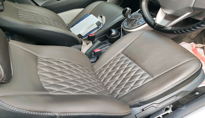 2020 Hyundai GRAND I10 NIOS SPORTZ AMT 1.2 KAPPA VTVT, Petrol, Automatic, 44,654 km, interior