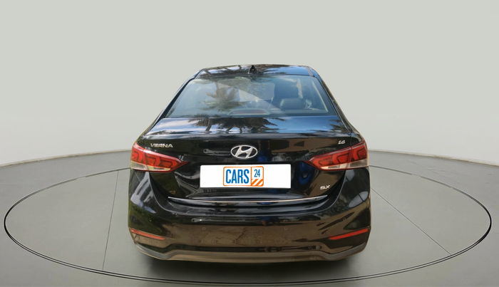 2017 Hyundai Verna 1.6 VTVT SX (O) AT, Petrol, Automatic, 47,223 km, exterior