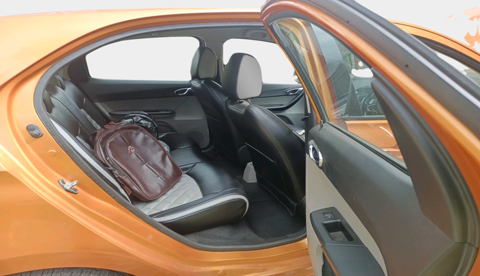 2017 Tata Tiago XZ PETROL, Petrol, Manual, 66,781 km, interior