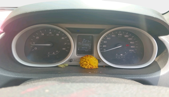 2016 Tata Tiago XZ PETROL, Petrol, Manual, 1,09,867 km, interior