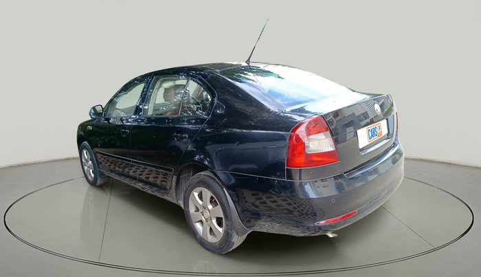 2010 Skoda Laura ELEGANCE 1.9 TDI AT, Diesel, Automatic, 2,31,652 km, exterior