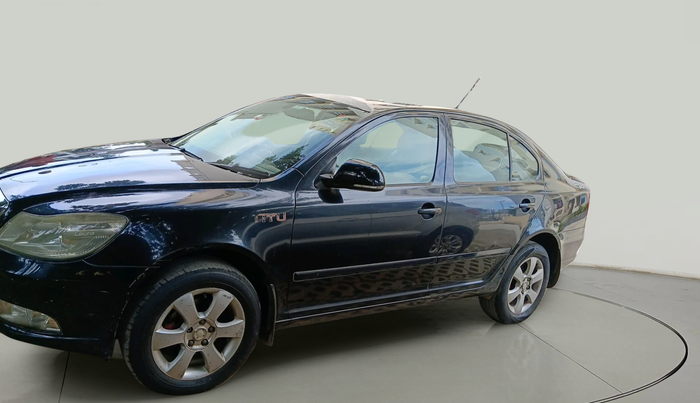 2010 Skoda Laura ELEGANCE 1.9 TDI AT, Diesel, Automatic, 2,31,652 km, exterior