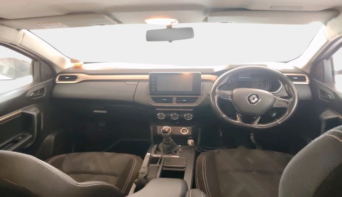 2022 Renault Kiger RXT MT, Petrol, Manual, 39,106 km, interior