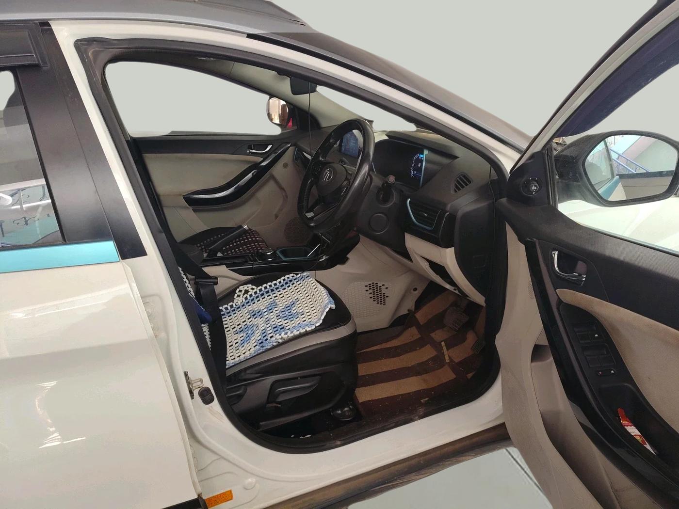 2022 Tata NEXON EV XZ PLUS, Electric, Automatic, 1,00,444 km, interior