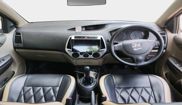 2013 Hyundai i20 MAGNA 1.4 CRDI, Diesel, Manual, 1,70,258 km, interior