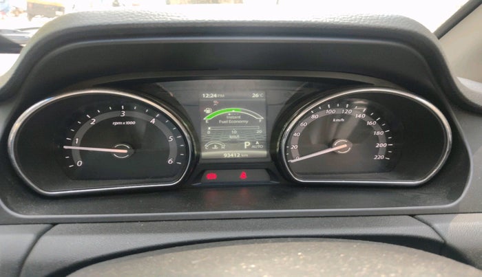 2018 Tata Hexa XTA 4X2 6 STR, Diesel, Automatic, 93,412 km, interior