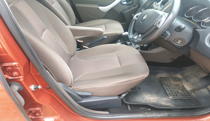 2017 Renault Duster 110 PS RXZ 4X2 AMT DIESEL, Diesel, Automatic, 89,000 km, interior