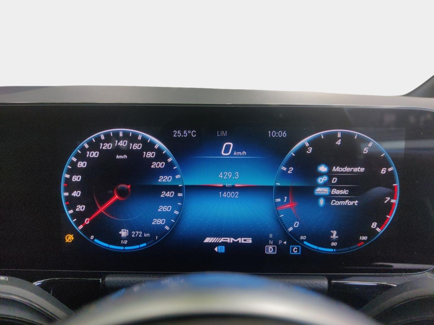 2022 Mercedes Benz GLA Class 35 AMG 4MATIC, Petrol, Automatic, 14,500 km, interior