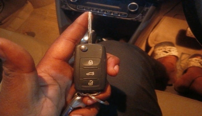 2016 Volkswagen Vento HIGHLINE 1.5 AT, Diesel, Automatic, 1,44,474 km, interior