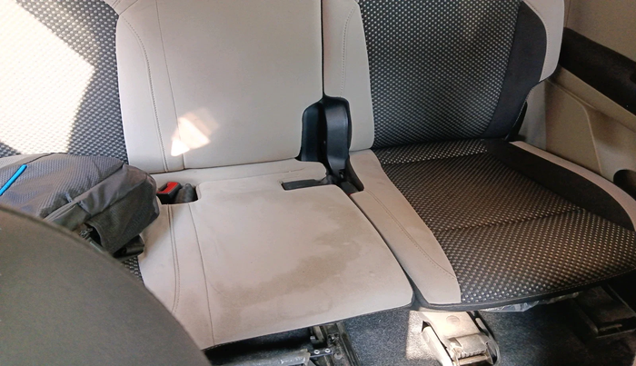 2019 Renault TRIBER RXZ, Petrol, Manual, 34,533 km, interior