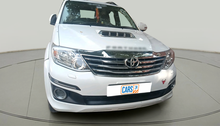 2013 Toyota Fortuner 3.0 4X2 MT, Diesel, Manual, 1,24,600 km, exterior