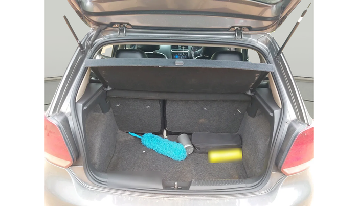 2013 Volkswagen Polo COMFORTLINE 1.2L, Diesel, Manual, 1,68,513 km, exterior