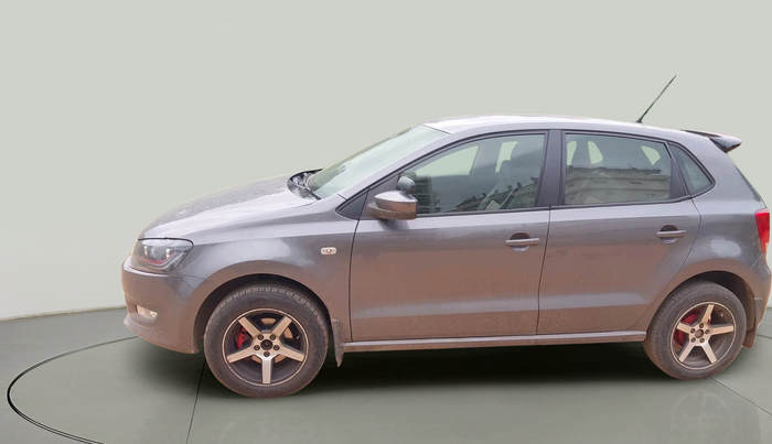 2013 Volkswagen Polo COMFORTLINE 1.2L, Diesel, Manual, 1,68,513 km, exterior