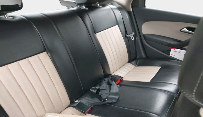 2013 Volkswagen Polo COMFORTLINE 1.2L, Diesel, Manual, 1,68,513 km, interior