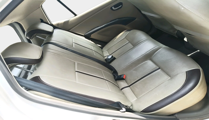 2013 Hyundai i10 ASTA 1.2 AT SUNROOF, Petrol, Automatic, 22,105 km, interior