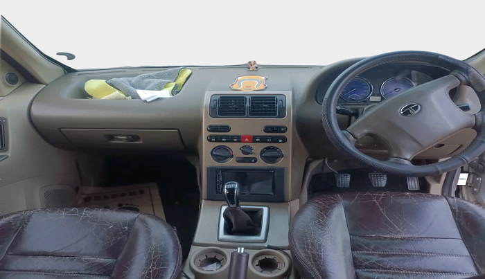 2014 Tata Safari 4X2 LX DICOR 2.2 VTT, Diesel, Manual, 85,186 km, interior