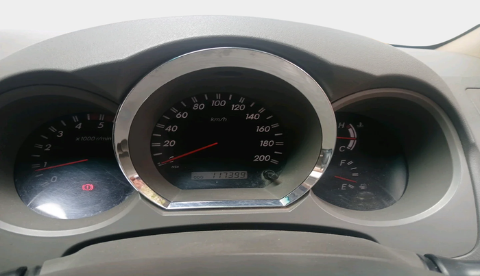 2011 Toyota Fortuner 3.0 4X4 MT, Diesel, Manual, 1,17,399 km, interior