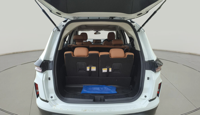 2024 Tata Safari ADVENTURE PLUS, Diesel, Manual, 9,905 km, exterior