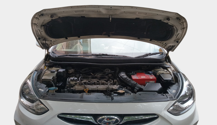 2013 Hyundai Verna FLUIDIC 1.6 CRDI SX, Diesel, Manual, 67,790 km, exterior