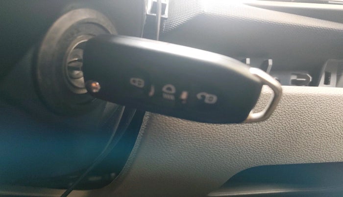 2016 Tata Tiago XM PETROL, Petrol, Manual, 51,018 km, interior