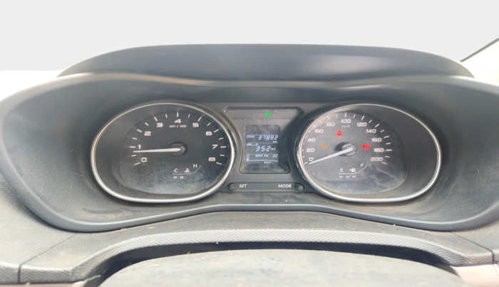 2018 Tata NEXON XZ PLUS PETROL DUAL TONE, Petrol, Manual, 37,892 km, interior