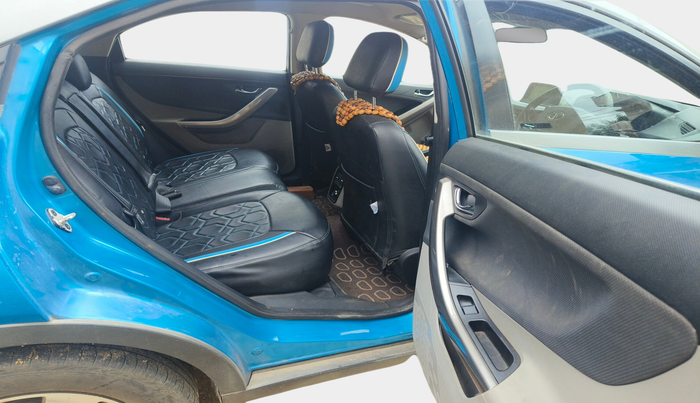 2018 Tata NEXON XZ PLUS PETROL DUAL TONE, Petrol, Manual, 37,892 km, interior