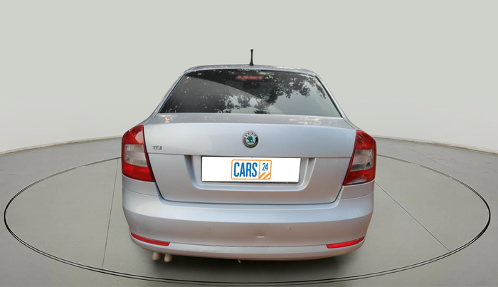 2012 Skoda Laura AMBIENTE 2.0 TDI CR MT, Diesel, Manual, 1,06,623 km, exterior