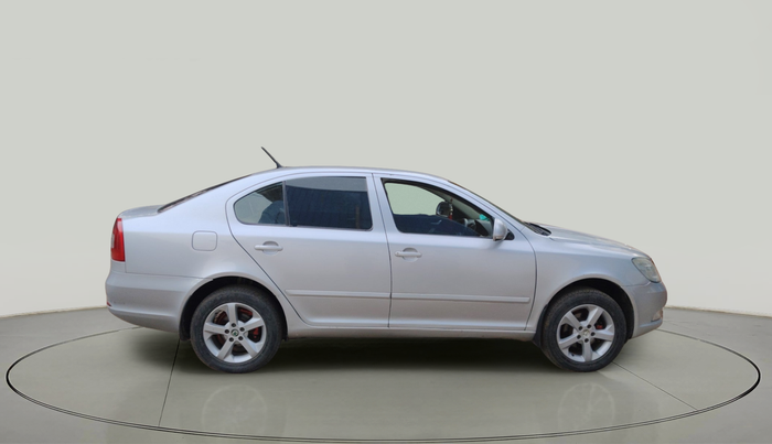 2012 Skoda Laura AMBIENTE 2.0 TDI CR MT, Diesel, Manual, 1,06,623 km, exterior