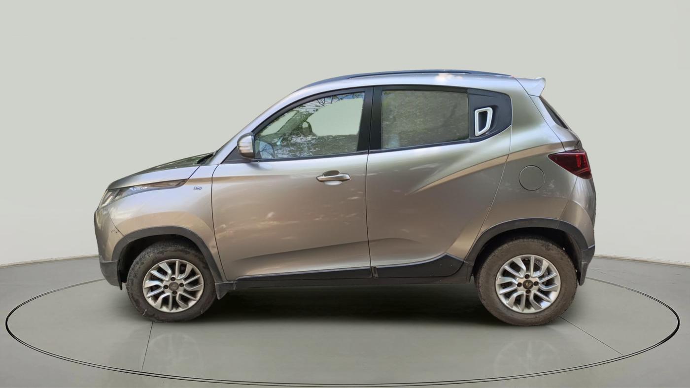 2016 Mahindra Kuv100 K8 D 6 STR, Diesel, Manual, 1,06,796 km, exterior