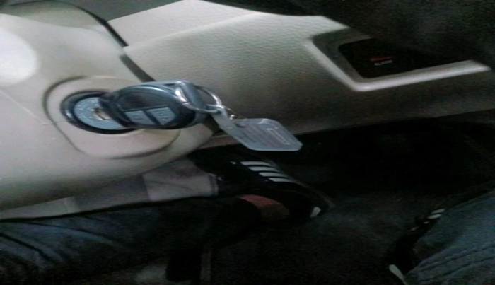 2013 Maruti Ertiga VXI ABS, Petrol, Manual, 59,591 km, interior