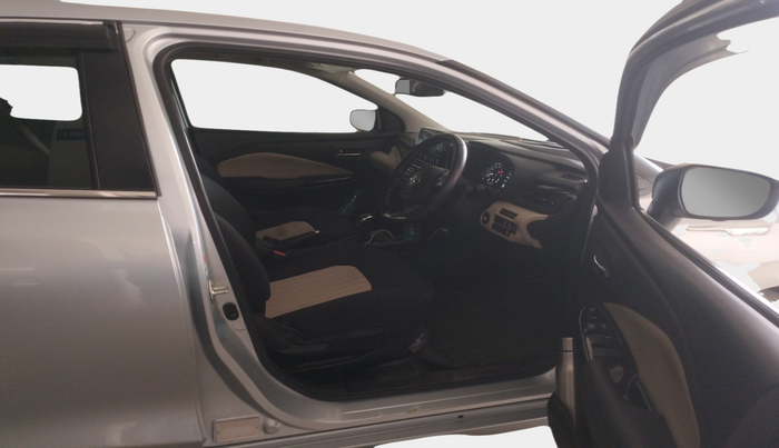 2023 Toyota Glanza V AMT, Petrol, Automatic, 16,147 km, interior