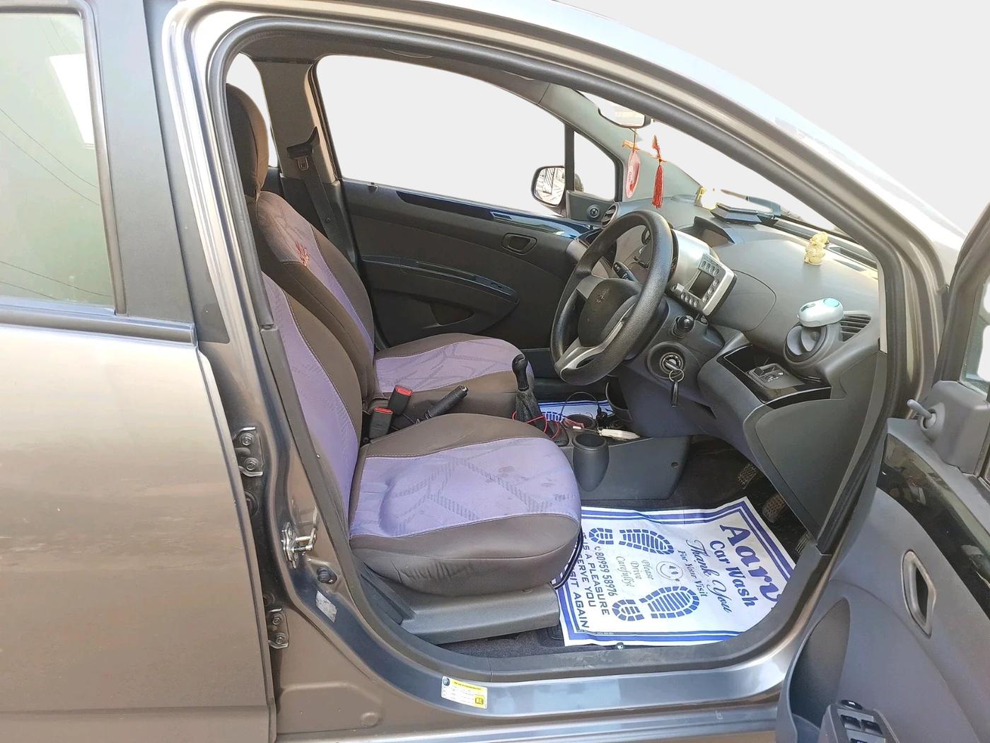 2011 Chevrolet Beat LT PETROL, Petrol, Manual, 95,233 km, interior
