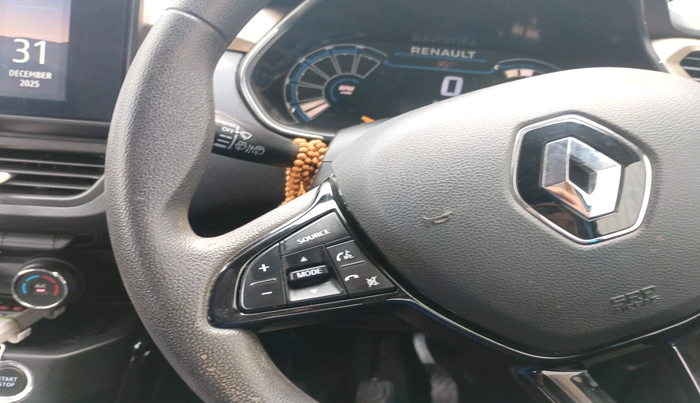 2022 Renault Kiger RXT (O) MT, Petrol, Manual, 87,987 km, interior