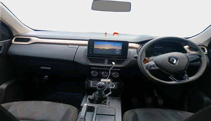 2022 Renault Kiger RXT (O) MT, Petrol, Manual, 87,987 km, interior