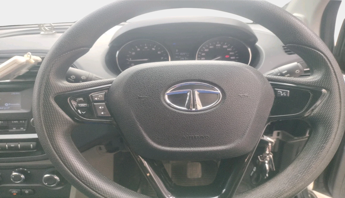 2018 Tata Tiago XZ PETROL, Petrol, Manual, 62,211 km, interior